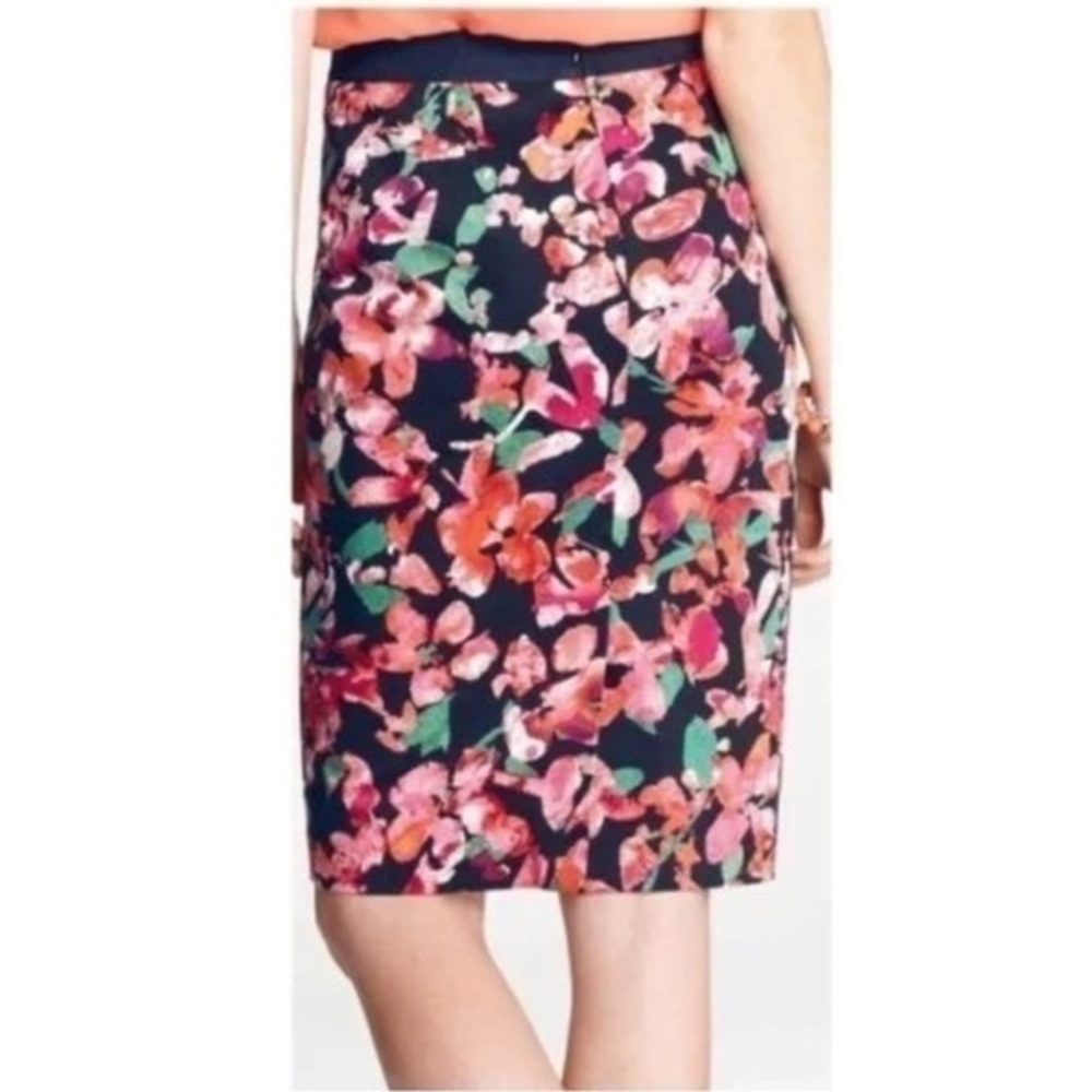 Ann Taylor Floral Skirt Lined Flowers Navy Blue Pink Orange Elastic Waistband 6